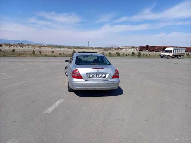 Mercedes E 270 2003, 245,765 km - 2.7 l - Ağdam