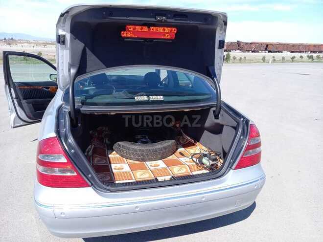 Mercedes E 270 2003, 245,765 km - 2.7 l - Ağdam
