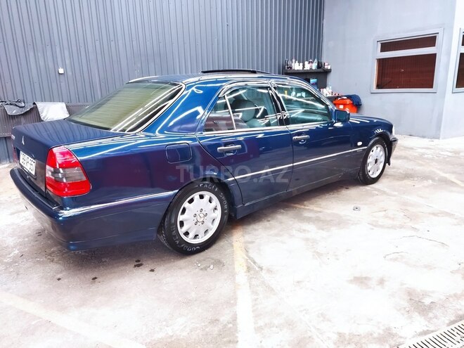 Mercedes C 220 1995, 370,000 km - 2.2 l - Bakı
