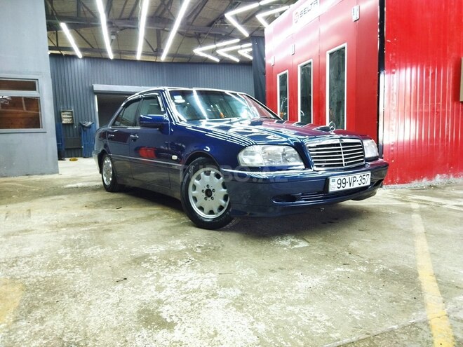 Mercedes C 220 1995, 370,000 km - 2.2 l - Bakı