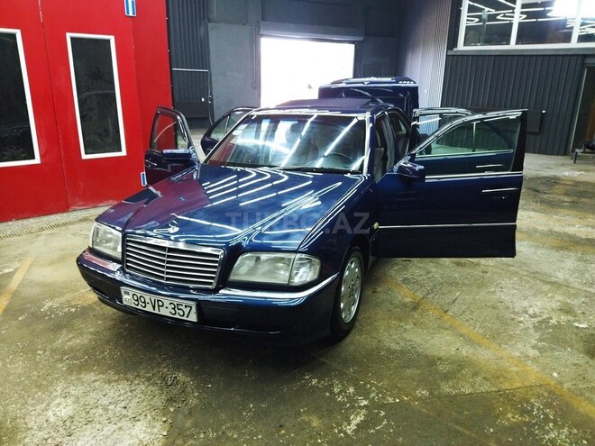 Mercedes C 220 1995, 370,000 km - 2.2 l - Bakı