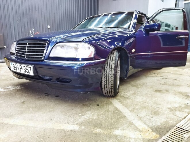 Mercedes C 220 1995, 370,000 km - 2.2 l - Bakı