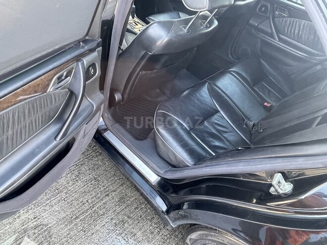 Mercedes E 280 1999, 325,000 km - 2.8 л - Bakı