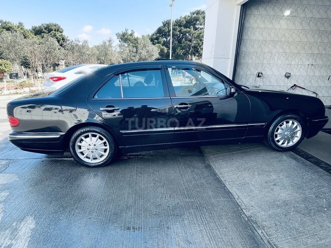 Mercedes E 280 1999, 325,000 km - 2.8 л - Bakı