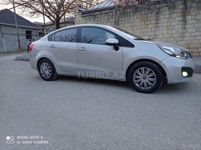 Kia Rio 2011, 105,000 km - 1.3 l - Şamaxı