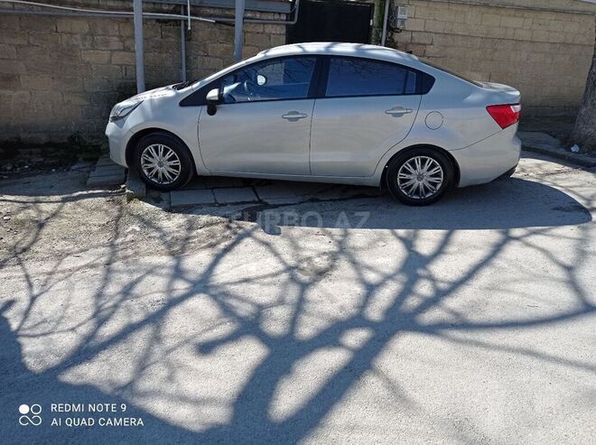 Kia Rio 2011, 105,000 km - 1.3 l - Şamaxı