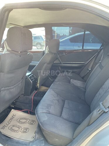 Mercedes E 240 1998, 385,000 km - 2.4 л - Sumqayıt