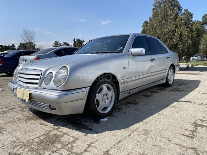Mercedes E 240 1998, 385,000 km - 2.4 л - Sumqayıt