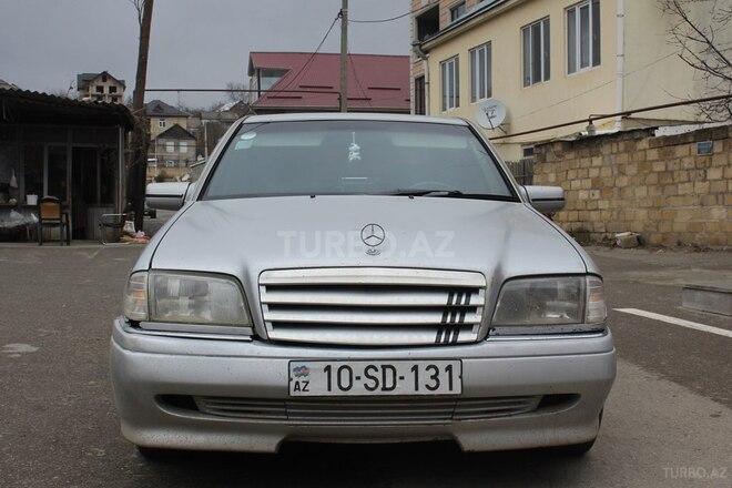 Mercedes C 200 1994, 597,803 km - 2.0 l - Qusar