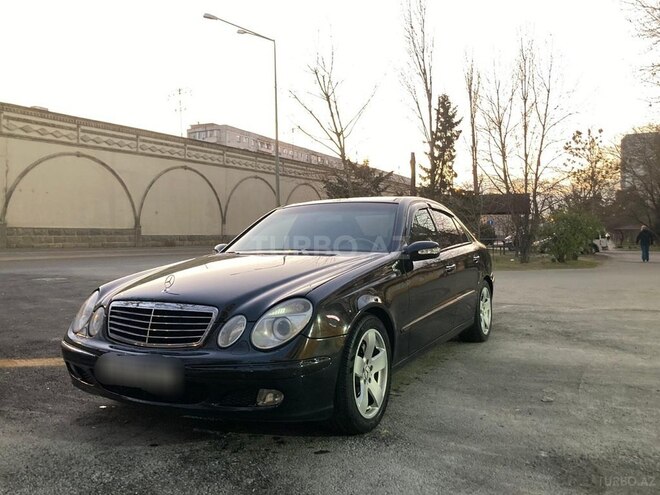 Mercedes E 240 2003, 320,000 km - 2.4 l - Bakı