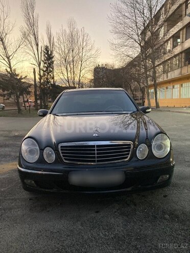 Mercedes E 240 2003, 320,000 km - 2.4 l - Bakı