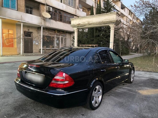 Mercedes E 240 2003, 320,000 km - 2.4 l - Bakı