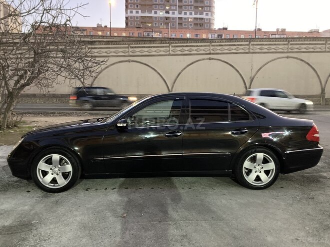 Mercedes E 240 2003, 320,000 km - 2.4 l - Bakı