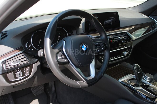 BMW 530 2019, 31,200 km - 2.0 l - Bakı
