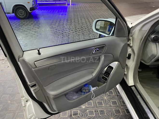 Mercedes C 180 2005, 180,000 km - 1.8 l - Gəncə