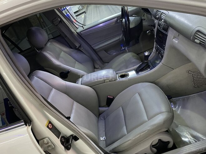 Mercedes C 180 2005, 180,000 km - 1.8 l - Gəncə