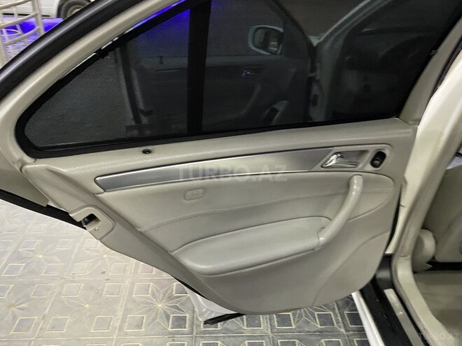 Mercedes C 180 2005, 180,000 km - 1.8 l - Gəncə
