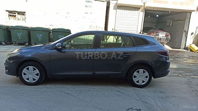 Renault Megane 2009, 240,000 km - 1.5 l - Bakı