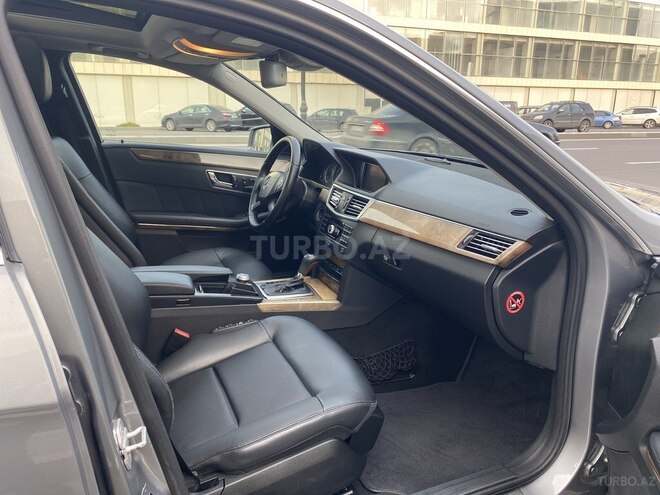 Mercedes E 220 2010, 151,850 km - 2.2 l - Bakı