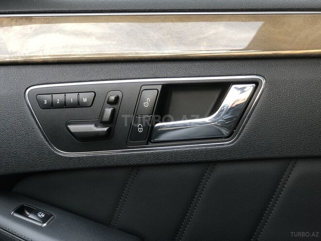 Mercedes E 220 2010, 151,850 km - 2.2 l - Bakı