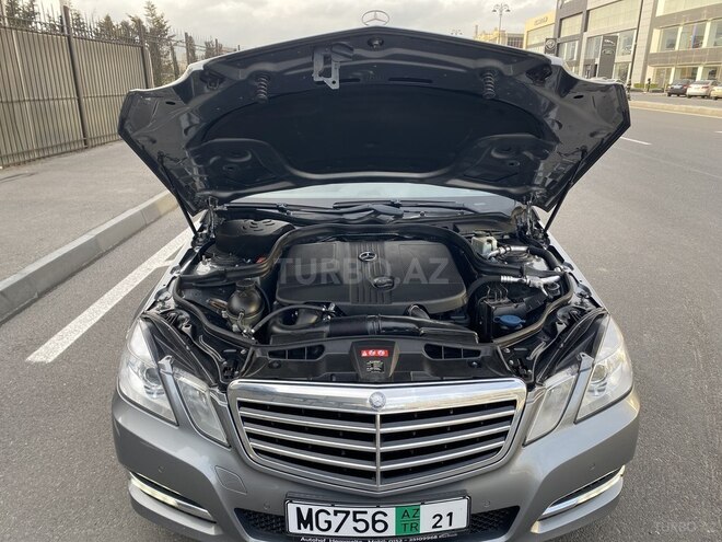 Mercedes E 220 2010, 151,850 km - 2.2 l - Bakı
