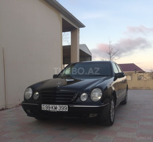 Mercedes E 240 2001, 266,400 km - 2.4 l - Bakı