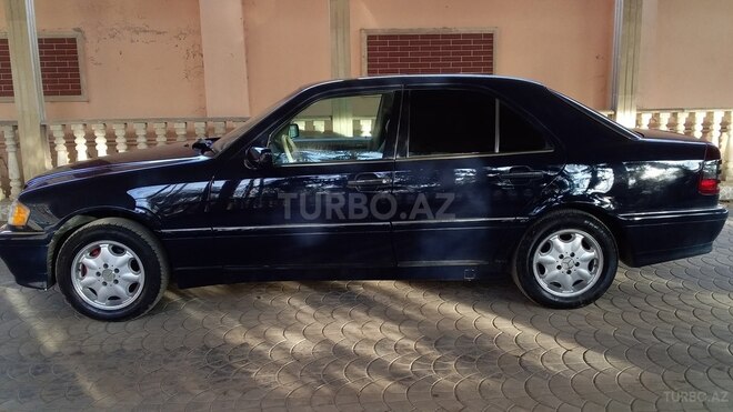 Mercedes C 230 1998, 280,000 km - 2.3 l - Masallı