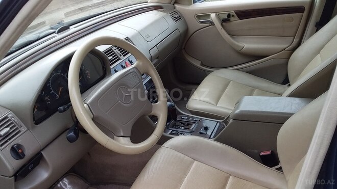 Mercedes C 230 1998, 280,000 km - 2.3 l - Masallı