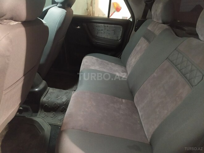 GAZ 3110 2008, 122,000 km - 2.3 l - Salyan