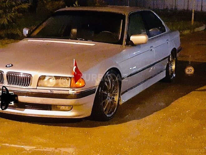BMW 745 1997, 412,000 km - 4.4 l - Bakı