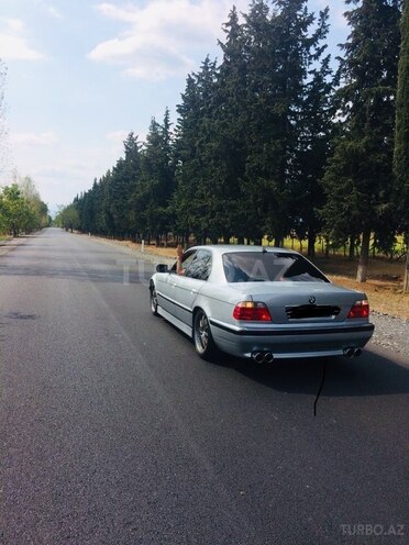BMW 745 1997, 412,000 km - 4.4 l - Bakı