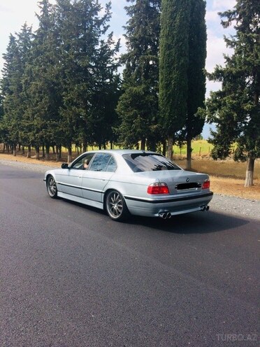 BMW 745 1997, 412,000 km - 4.4 l - Bakı