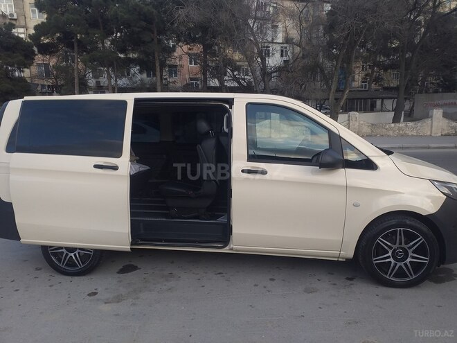 Mercedes Vito 2015, 490,000 km - 2.2 l - Bakı