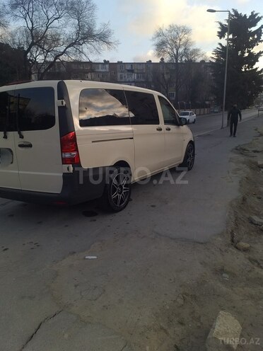Mercedes Vito 2015, 490,000 km - 2.2 l - Bakı