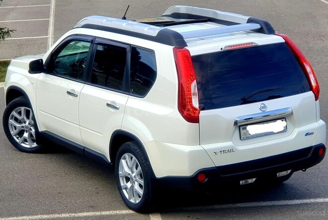 Nissan X-Trail 2014, 122,000 km - 2.5 л - Bakı