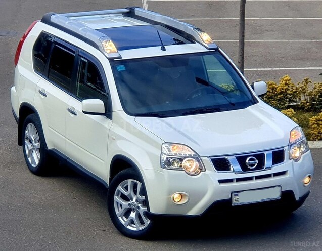 Nissan X-Trail 2014, 122,000 km - 2.5 л - Bakı