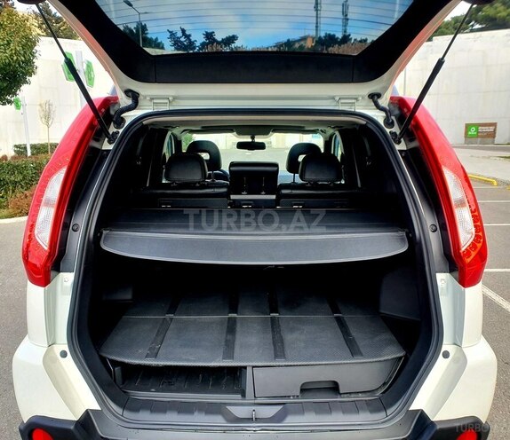 Nissan X-Trail 2014, 122,000 km - 2.5 л - Bakı