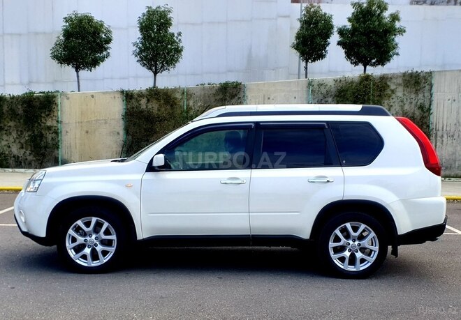 Nissan X-Trail 2014, 122,000 km - 2.5 л - Bakı