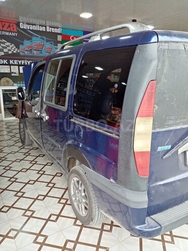 Fiat Doblo 2003, 326,236 km - 1.9 l - Bakı
