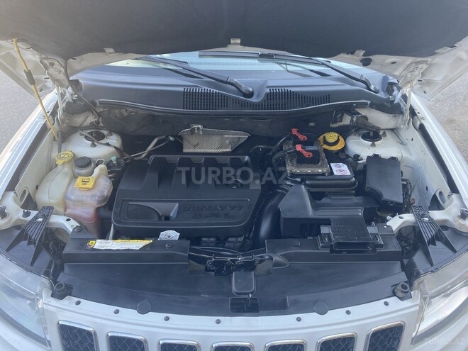 Jeep Compass 2012, 170,000 km - 2.4 l - Bakı