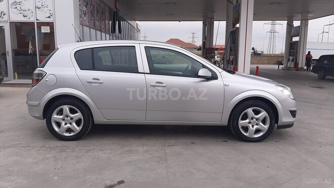 Opel Astra 2009, 154,000 km - 1.4 l - Bakı