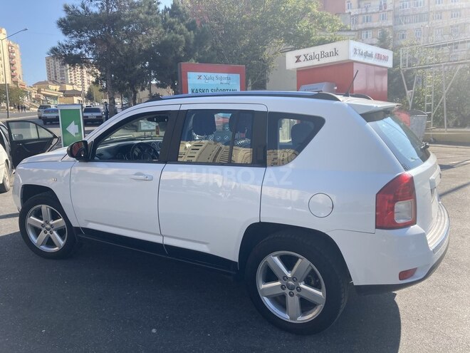 Jeep Compass 2012, 170,000 km - 2.4 l - Bakı