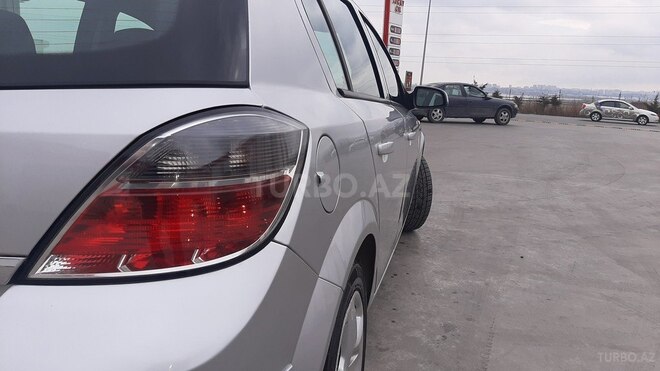Opel Astra 2009, 154,000 km - 1.4 l - Bakı