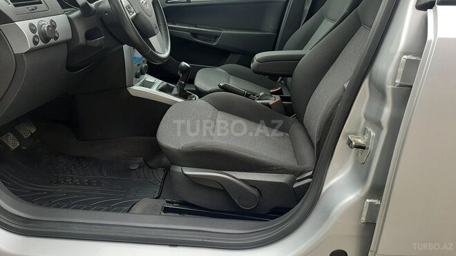 Opel Astra 2009, 154,000 km - 1.4 l - Bakı