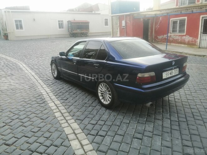 BMW 318 1994, 354,871 km - 1.8 l - Bakı