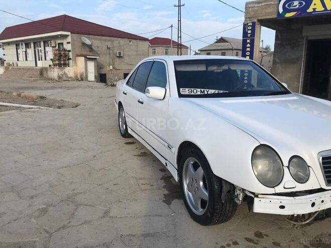 Mercedes E 320 1996, 380,000 km - 3.2 l - Bakı