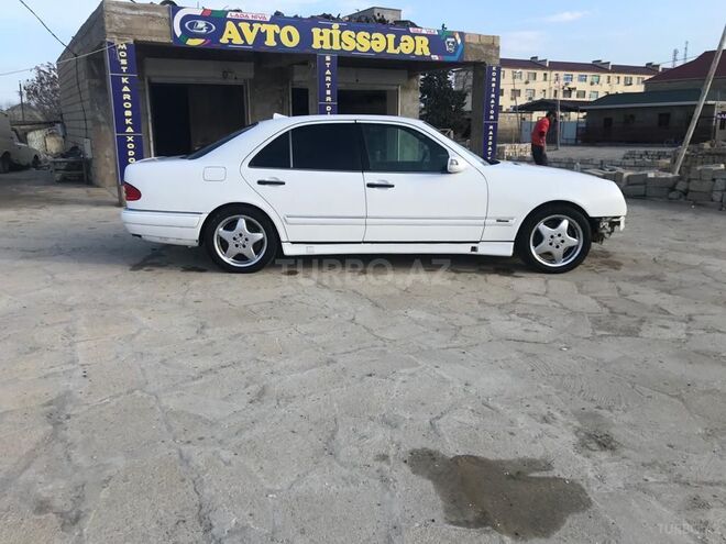 Mercedes E 320 1996, 380,000 km - 3.2 l - Bakı