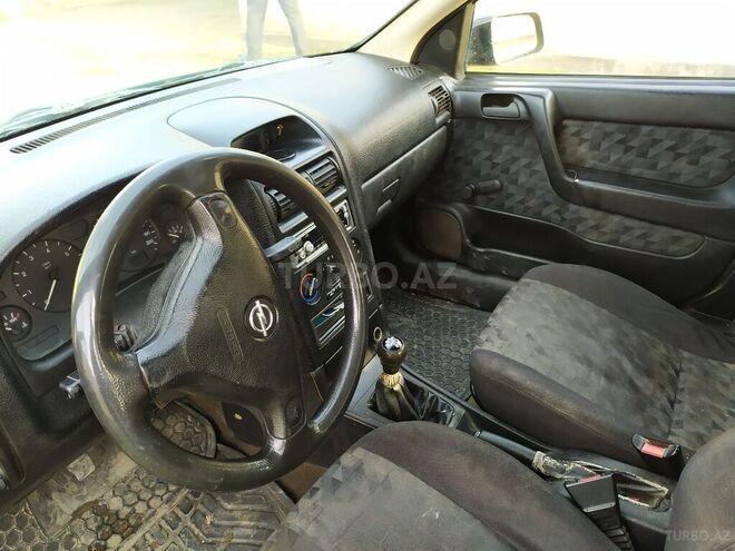 Opel Astra 1998, 377,099 km - 1.6 л - Saatlı