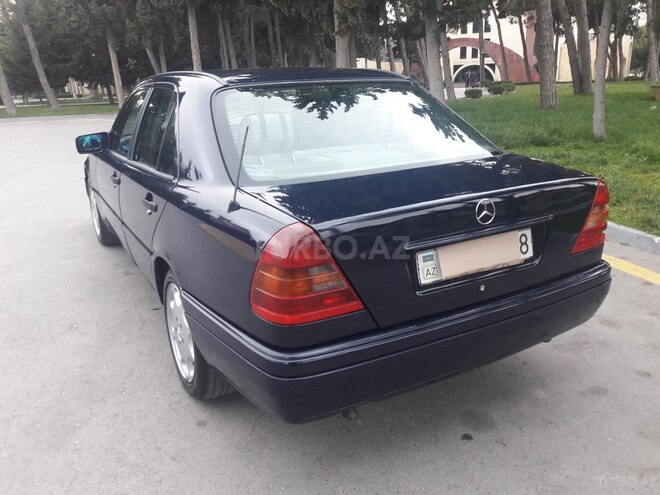 Mercedes C 180 1995, 290,000 km - 1.8 l - Bakı