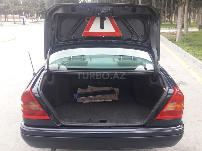 Mercedes C 180 1995, 290,000 km - 1.8 l - Bakı